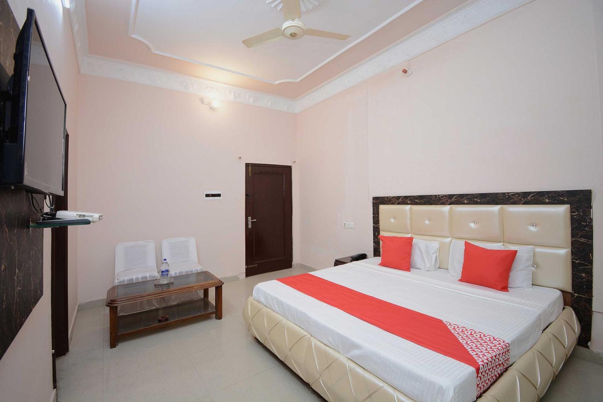 Hotel Asia Palace Pathankot Exterior photo
